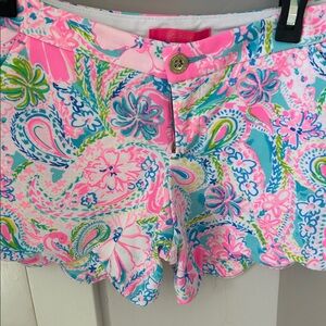 Colorful Paisley Scalloped Shorts